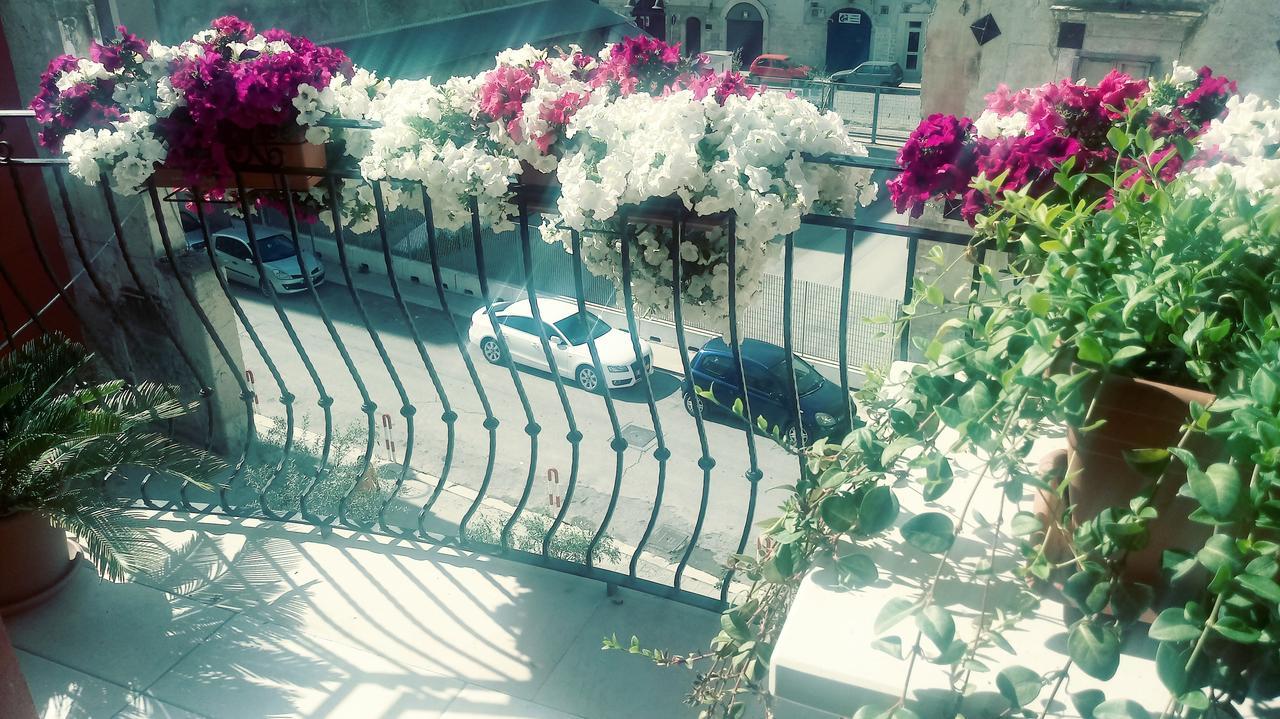 B&B Al Vecchio Borgo Barletta Exterior photo
